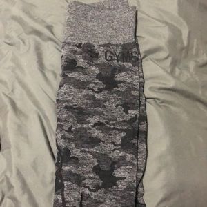 GYMSHARK CAMO LEGGINGS